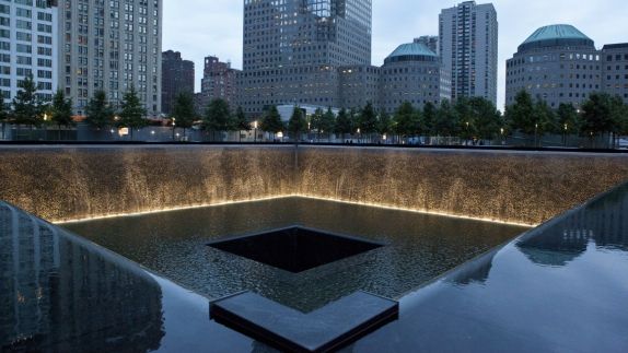 Hotels Near 911 Memorial Nyc W New York Downtown Visit The 9 11 Memorial From Our Downtown Hotel